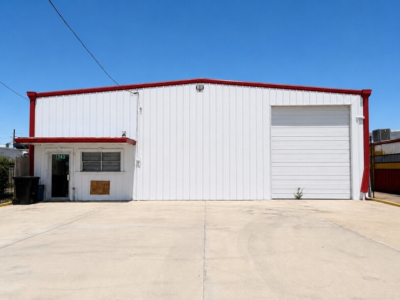 Primary Photo Of 1349 Veterans Memorial Hwy, Kenner Service For Sale