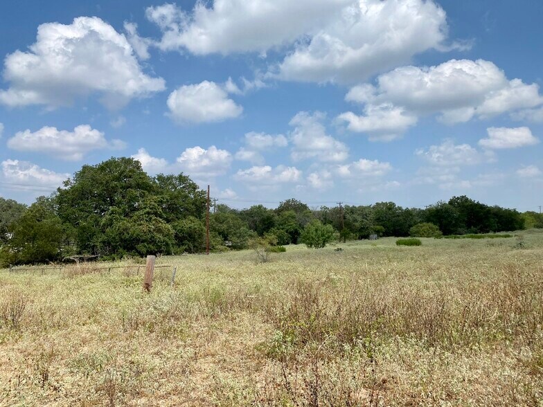 More Photos Of 22630 Campbellton Rd, San Antonio Land For Sale