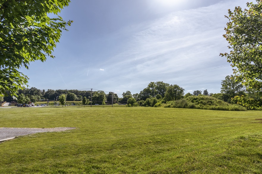 More Photos Of Exchange Dr, Eldersburg Land For Lease