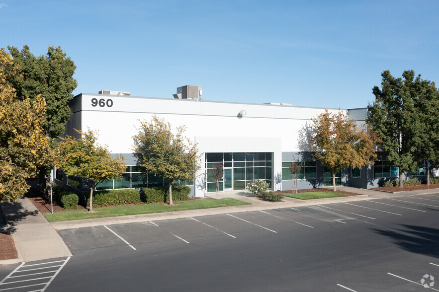 Primary Photo Of 960 Riverside Pky, West Sacramento Warehouse For Lease