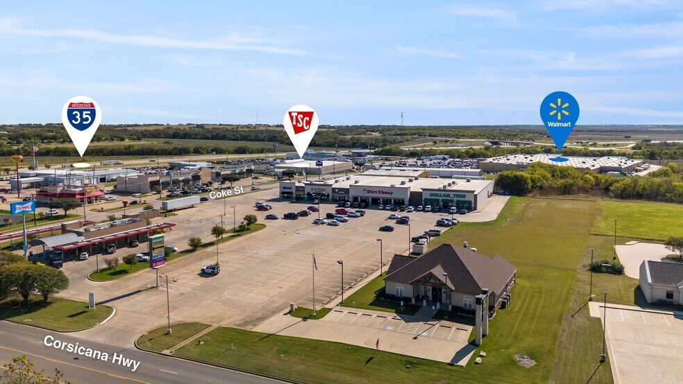 More Photos Of 1320 Corsicana Hwy, Hillsboro General Retail For Lease