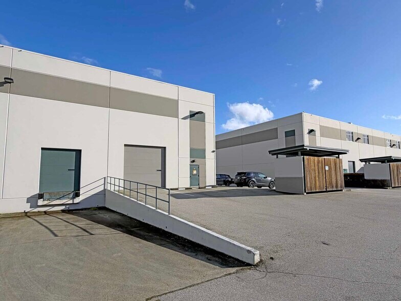 More Photos Of 550 Sherling Pl, Port Coquitlam Warehouse For Sale