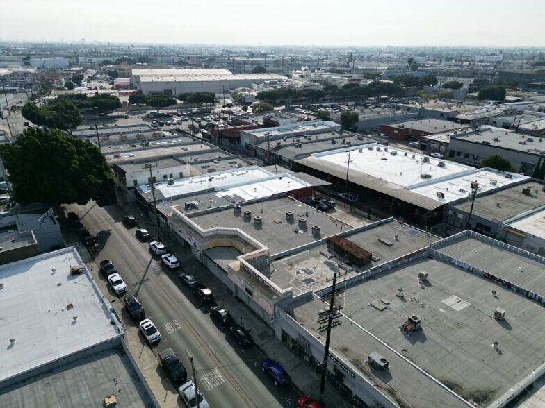More Photos Of 1116 E 12th St, Los Angeles Warehouse For Sale