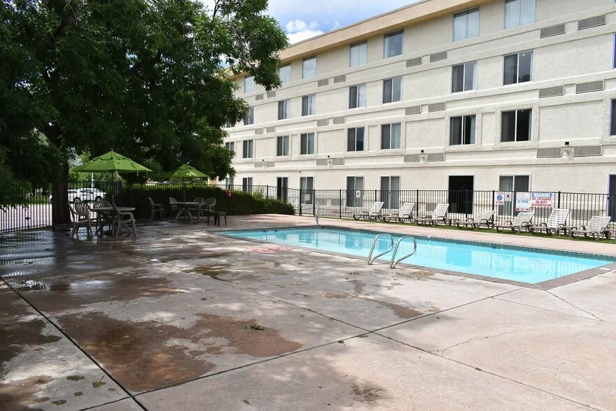 More Photos Of 555 Garden of the Gods Rd, Colorado Springs Hotel For Sale
