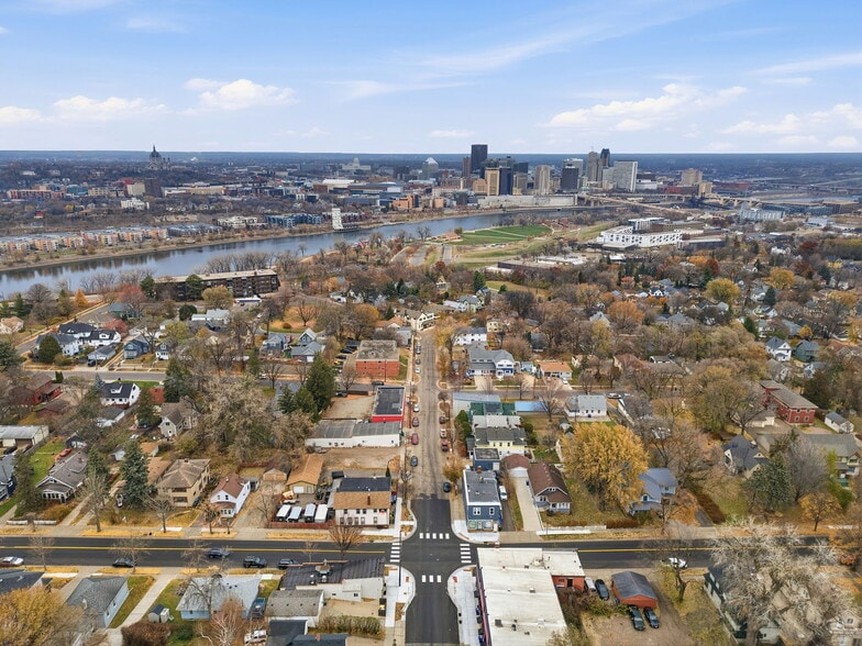 More Photos Of 515 Ohio St, Saint Paul Warehouse For Sale