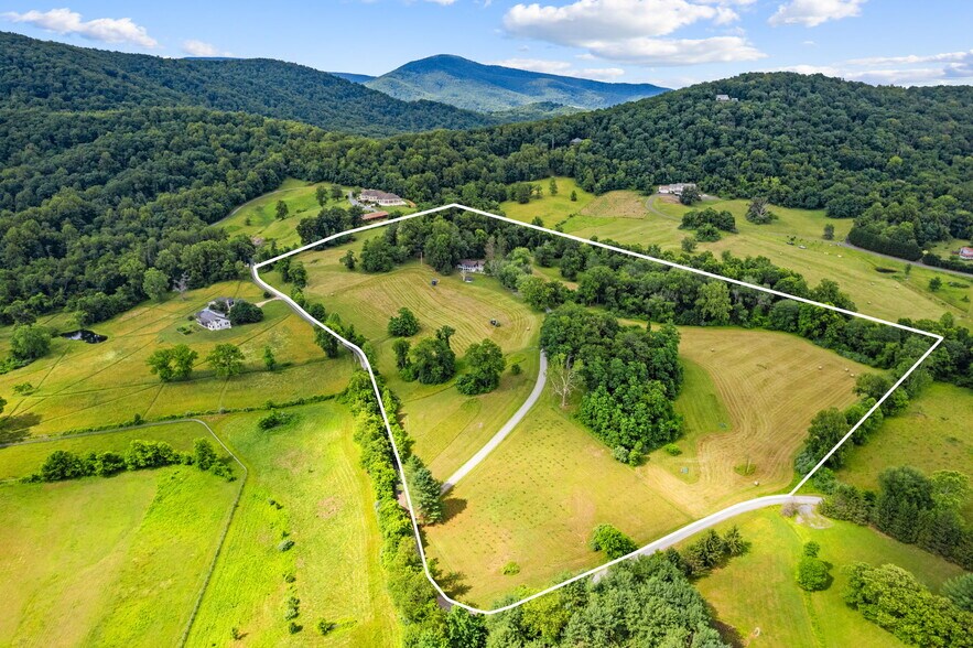 More Photos Of 72 Christmas Tree Ln, Washington Winery Vineyard For Sale