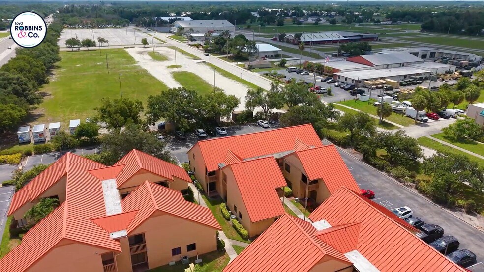Primary Photo Of 2831 Ringling Blvd, Sarasota Medical For Sale