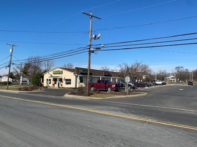 More Photos Of 306-310 W Sylvania Ave, Neptune City Freestanding For Sale