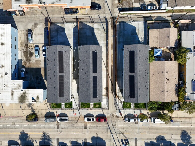 More Photos Of 815 G St, Wilmington Apartments For Sale