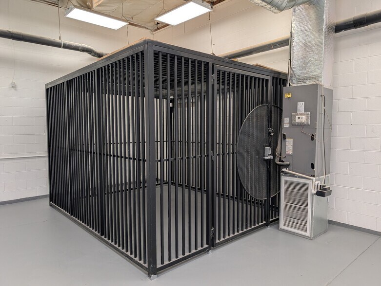 More Photos Of 930 Huber St, Grover Beach Warehouse For Lease