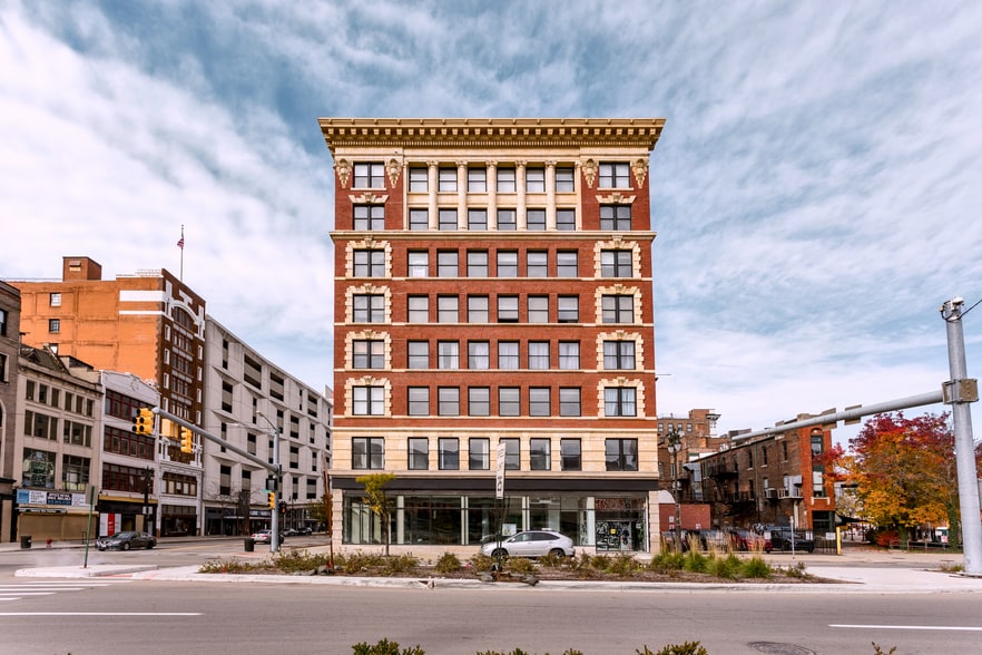 More Photos Of 1300 Broadway St, Detroit Office For Lease