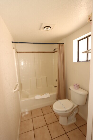More Photos Of 410 Fremont St, Tombstone Hotel For Sale