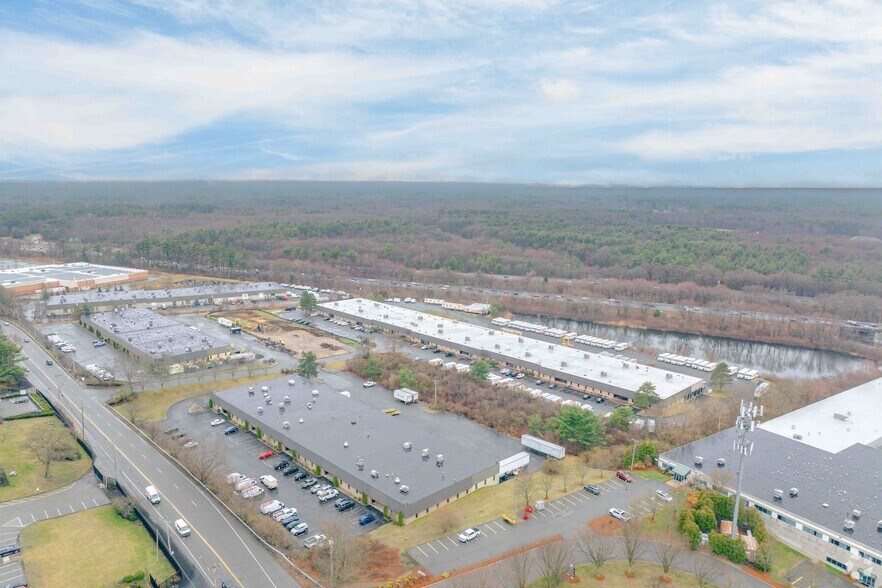 More Photos Of 234 Ballardvale St, Wilmington Light Manufacturing For Lease