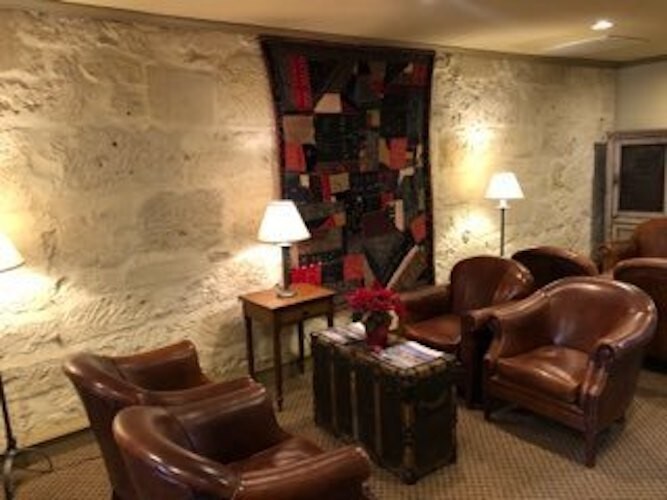 More Photos Of 101 Alamo Plz, San Antonio General Retail For Lease