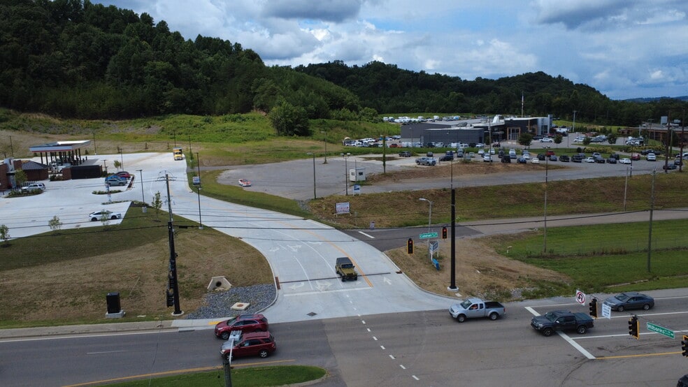 More Photos Of Callahan Dr., Knoxville Land For Sale