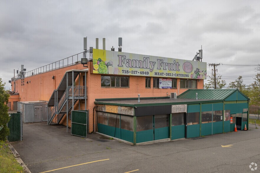 More Photos Of 2200 Arthur Kill Rd, Staten Island Distribution For Lease