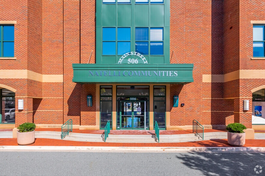 More Photos Of 502-514 Main St, Gaithersburg Office For Lease