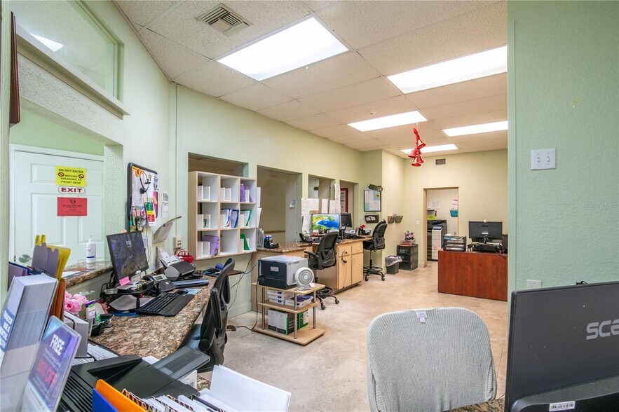 More Photos Of 1135 Lake Ave, Clermont Medical For Sale