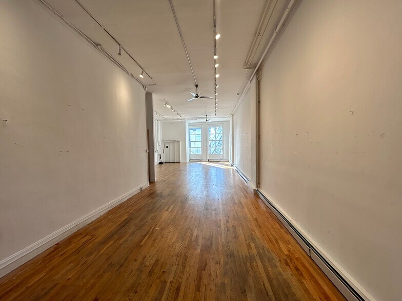 More Photos Of 343 Canal St, New York Office For Lease