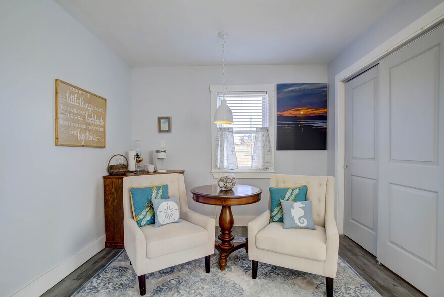 More Photos Of 3691 Main St, Chincoteague Marina For Sale
