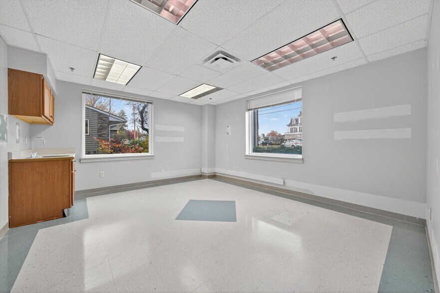 More Photos Of 161 E Main St, Port Jervis Medical For Sale