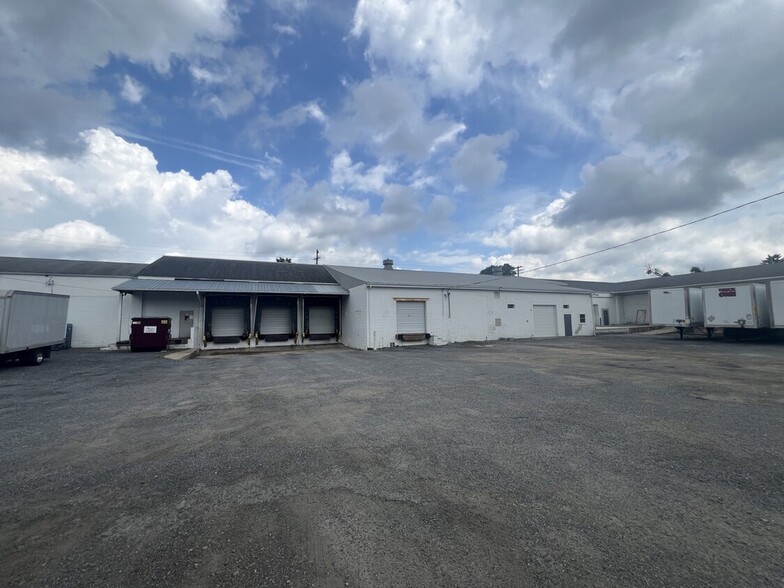 Primary Photo Of 175 Willow St, Toughkenamon Warehouse For Lease