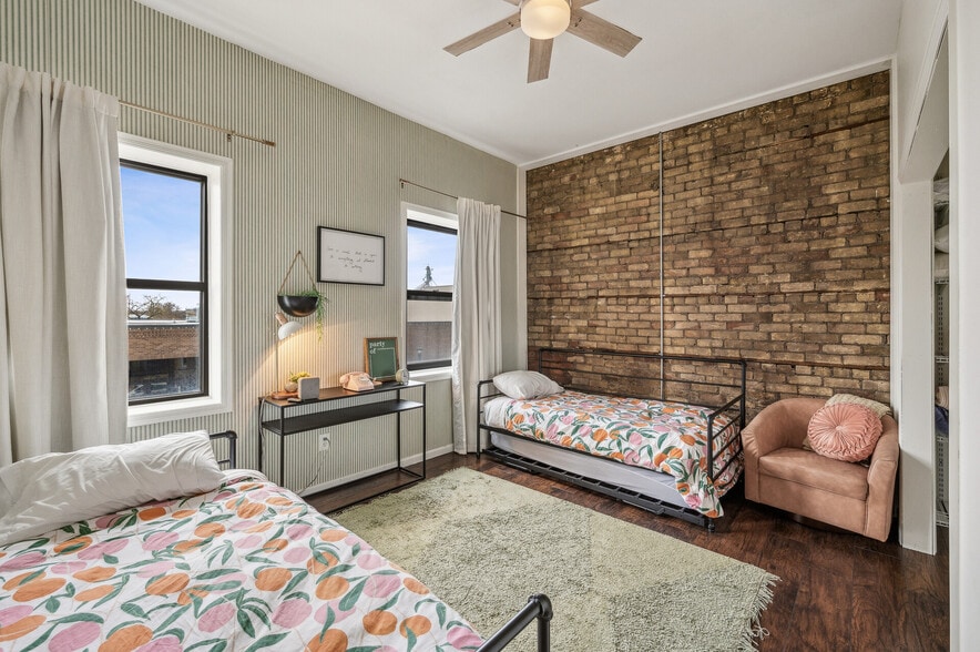 More Photos Of 100 State St N, Waseca Restaurant For Sale