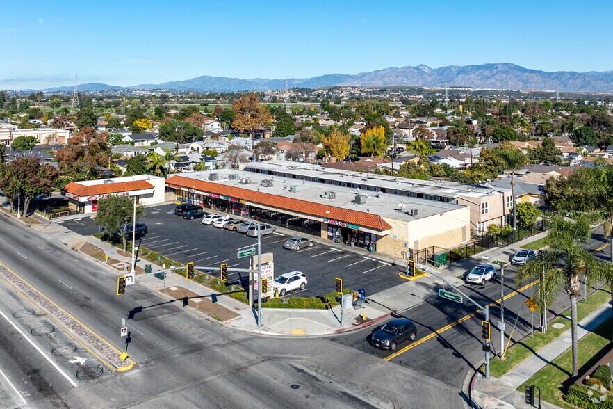 More Photos Of 8701-8729 Washington Blvd, Pico Rivera Storefront For Sale