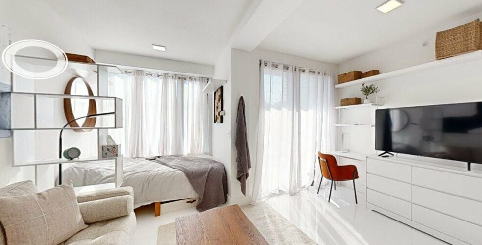 More Photos Of 2950 Summit St, Kansas City Apartments For Sale