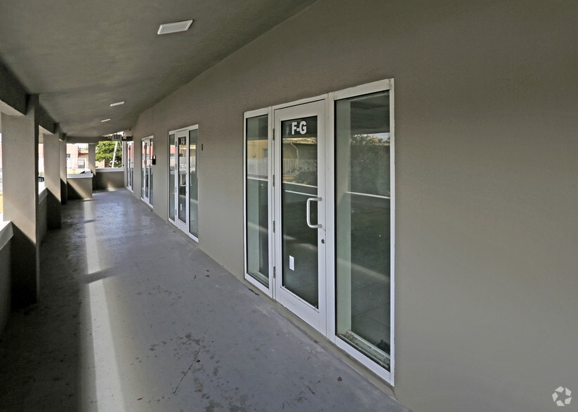 More Photos Of 2301-2319 NW 7th St, Miami Unknown For Lease