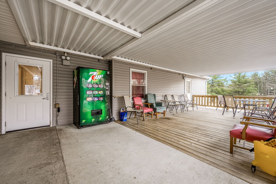 More Photos Of 345 Garfield St, McMinnville Assisted Living For Sale