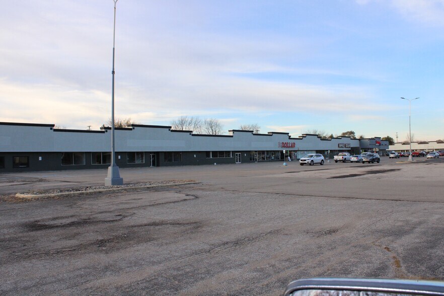 More Photos Of 3771-3805 N Michigan Ave, Saginaw Unknown For Lease