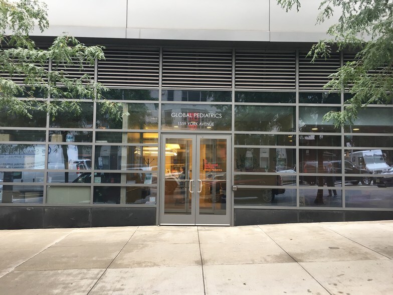 Primary Photo Of 1559 York Ave, New York Medical For Sale