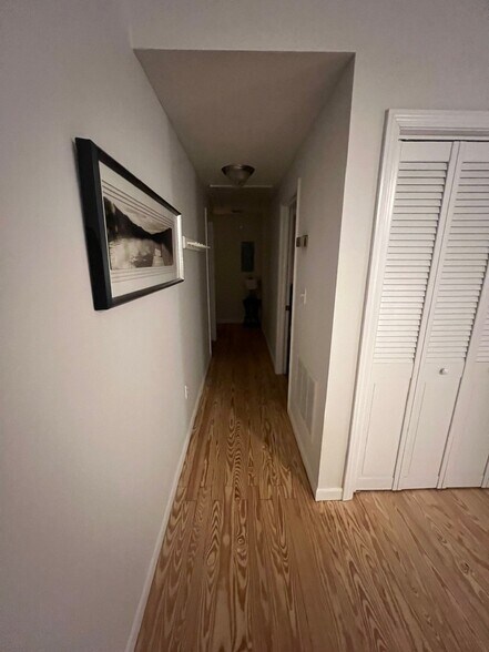 More Photos Of 574 Main St, Hyannis Storefront Retail Residential For Sale