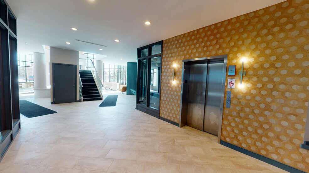 More Photos Of 8275 Allison Pointe Trl, Indianapolis Unknown For Lease