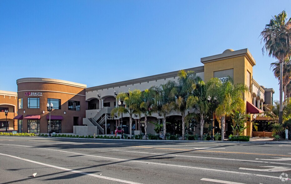 More Photos Of 929 Story Rd, San Jose Storefront For Sale