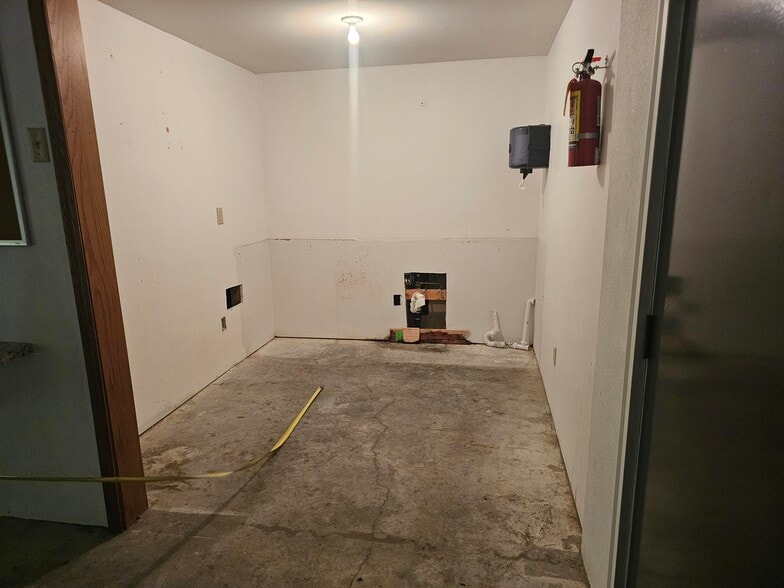 More Photos Of 804 N Union St, Mauston Freestanding For Lease