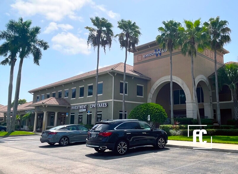 More Photos Of 700-760 SE Indian St, Stuart Office For Lease