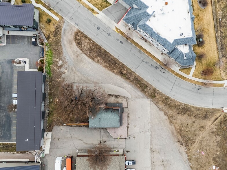 More Photos Of 2000 N 7th Ave, Bozeman Flex For Sale