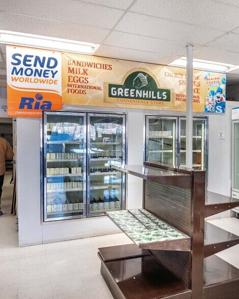 More Photos Of 9620 Elbow Dr SW, Calgary Storefront For Lease