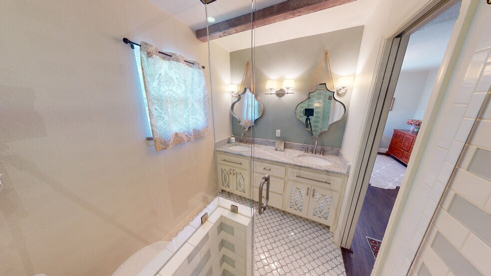 More Photos Of 16712 County Road 1580, Ada Sports And Entertainment For Sale