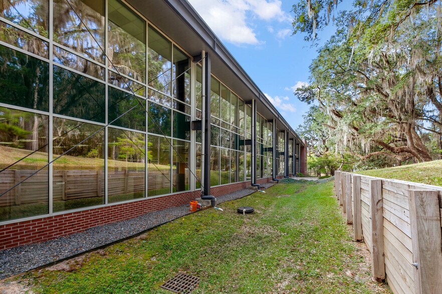 More Photos Of 3101 Sessions Rd, Tallahassee Office For Lease