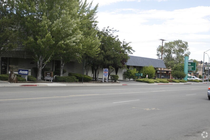 More Photos Of 1055 Moana Ln, Reno Medical For Lease
