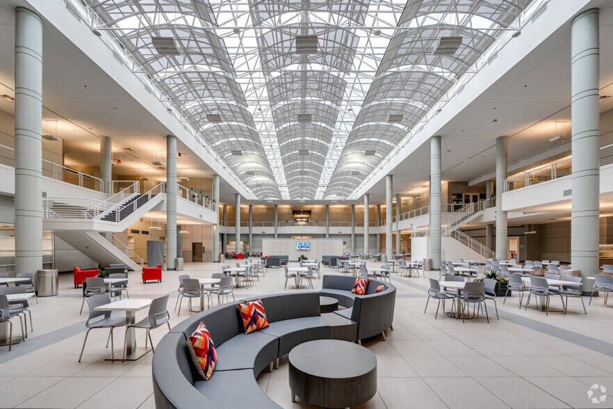 More Photos Of 9700-9702 Bissonnet St, Houston Office For Lease