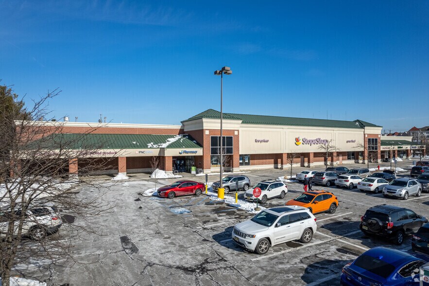 More Photos Of 425 Lewandowski St, Lyndhurst General Retail For Lease