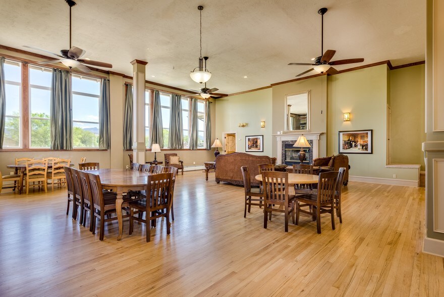 More Photos Of 21049 Uncompahgre Rd, Montrose Hotel For Sale