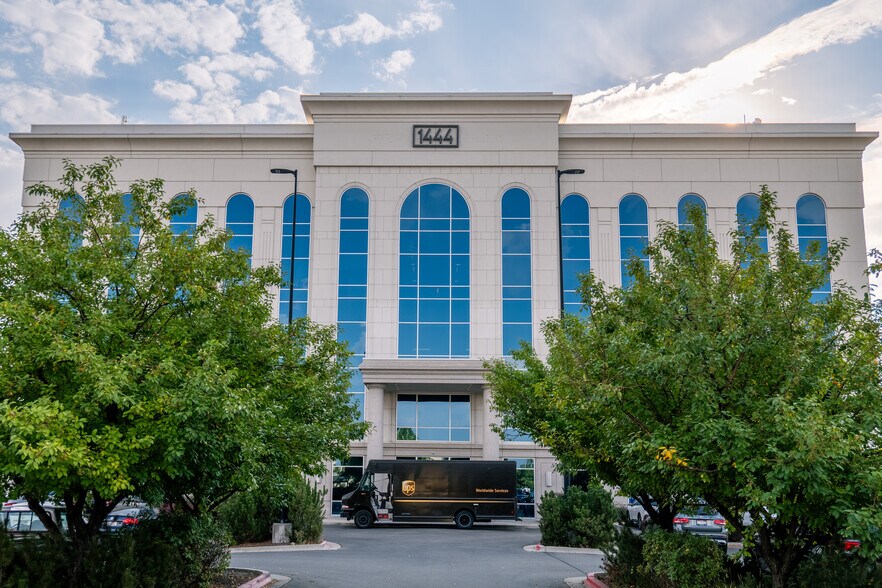 More Photos Of 1444 S Entertainment Ave, Boise Office For Lease