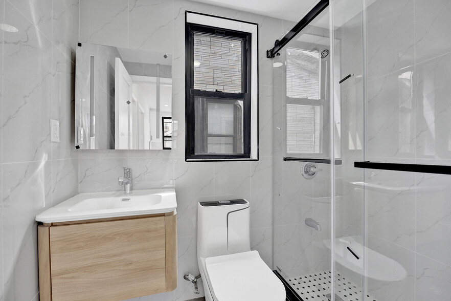 More Photos Of 3013 Brighton 5th St, Brooklyn Apartments For Sale
