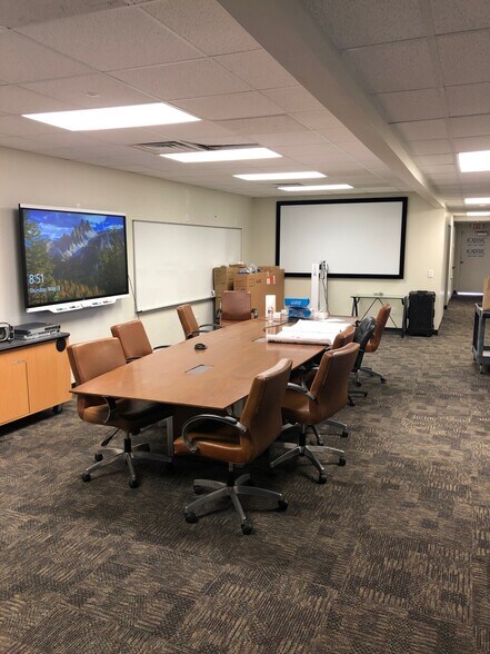 More Photos Of 4560 Office Park Dr, Jackson Office For Sale