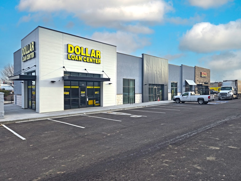 More Photos Of 1255 N Happy Valley Rd, Nampa Restaurant For Sale